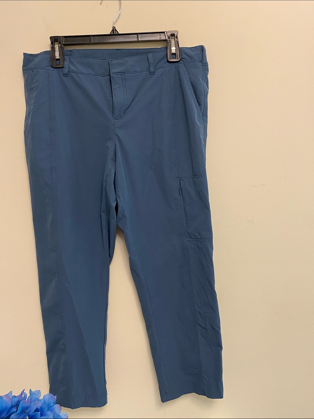 Kirkland Signature teal Blue Cargo Pants - Picture 2 of 6